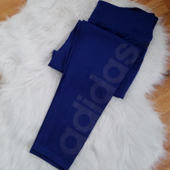 ❕ONE LEFT❕Adidas Mid rise leggings - Picture 2 of 4